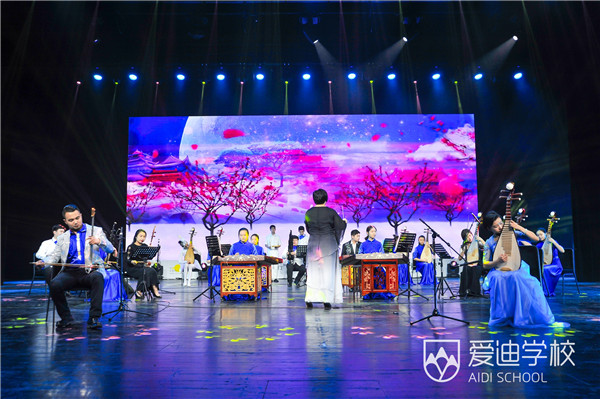北京愛迪學(xué)校與太陽同行音樂會在北京保利劇院隆重舉行
