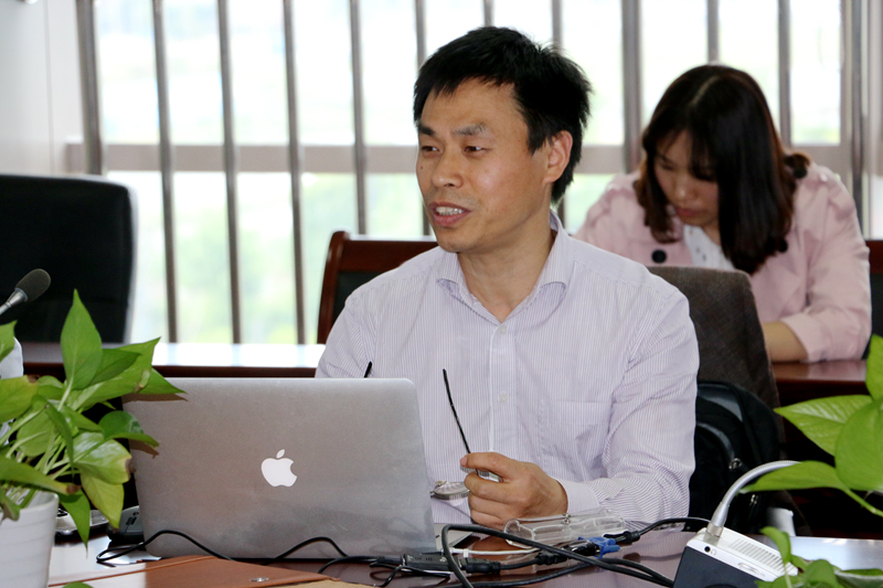 南師大田俊華教授來我校探討新型教學(xué)模式
