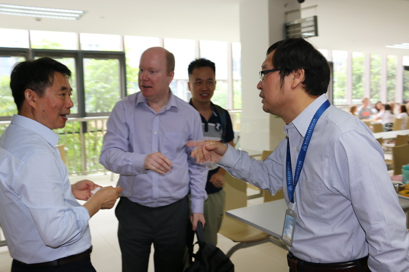 我校特邀思克萊德大學(xué)David Roxburgh博士開展講座
