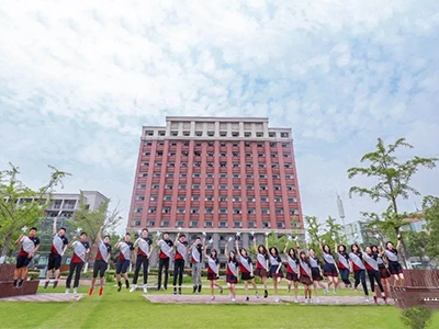 2021年上海光華劍橋招生報(bào)名中