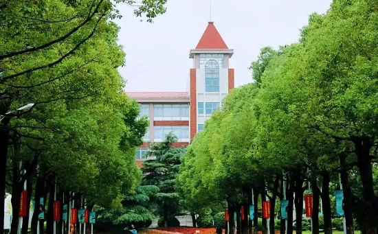 上海英澳美學(xué)校學(xué)校特色、學(xué)費(fèi)、課程、招生介紹