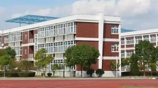 上海市民辦中芯學(xué)校怎么報(bào)名？學(xué)費(fèi)標(biāo)準(zhǔn)是多少？
