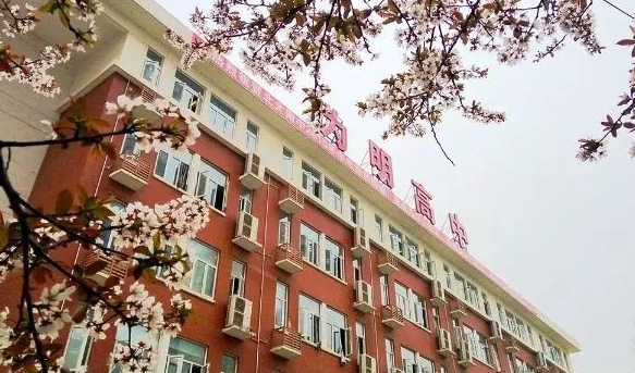 武漢為明學(xué)校